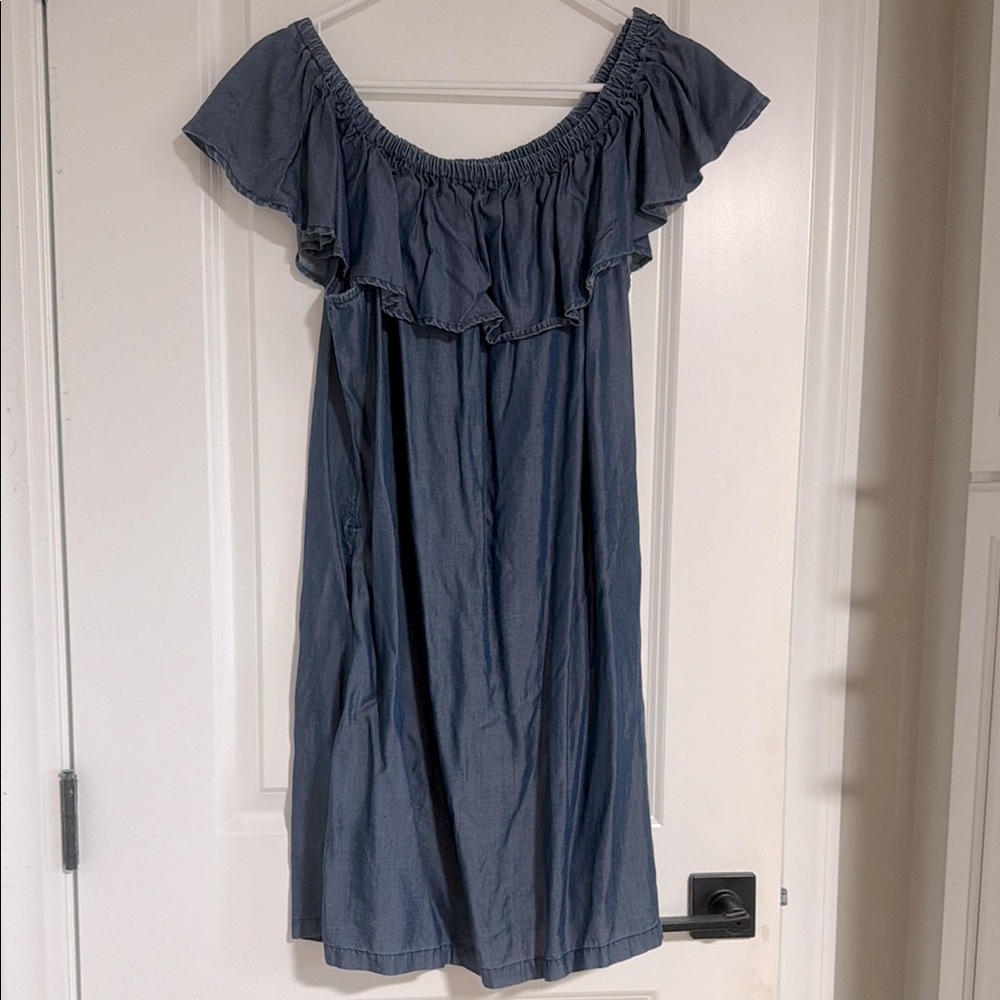 Tommy Bahama Chambray Blue Off-Shoulder Ruffle Dress - Large